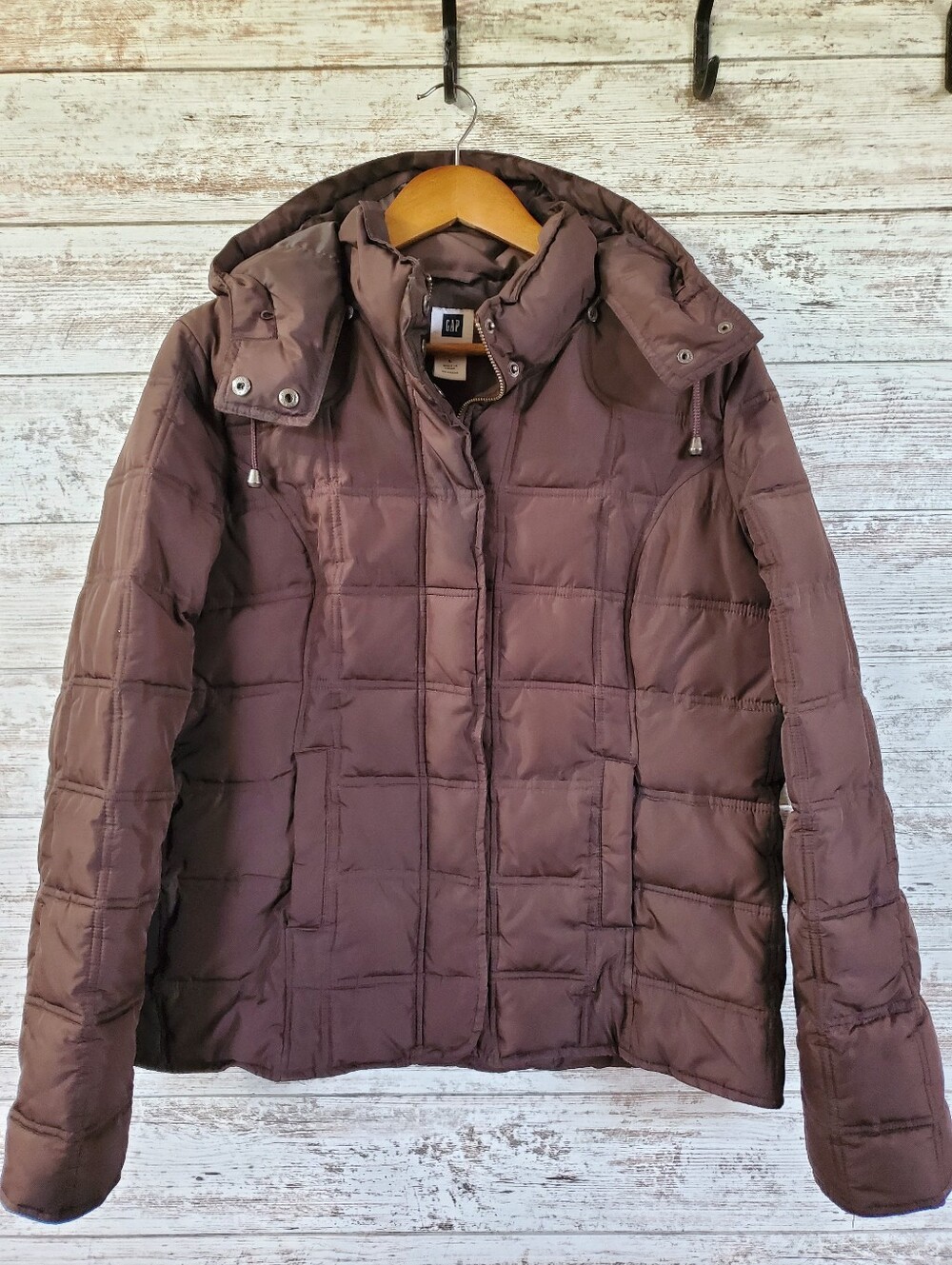 GAP Quilted Puffer Jacket Removable Hood Chocolate Brown Unisex